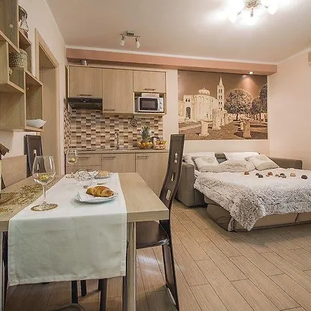Apartman Center Ivona Zára