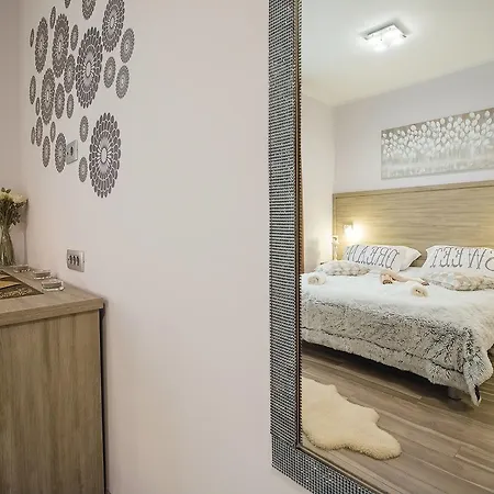 Holiday Center Ivona Apartment *