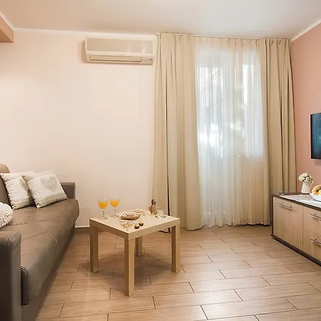 Holiday Center Ivona Zadar