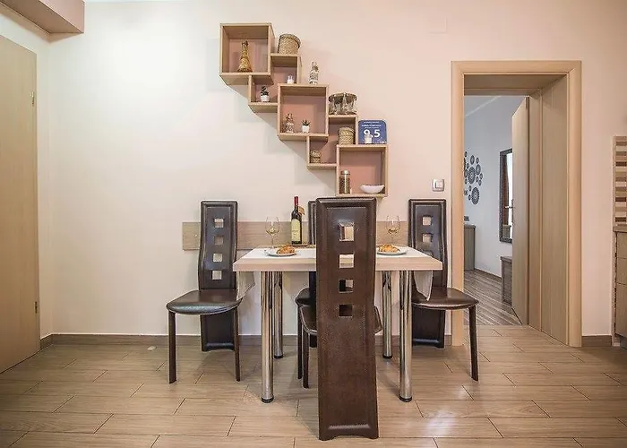 Center Ivona * ザダル