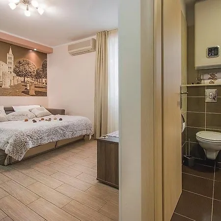 Center Ivona Apartamento *