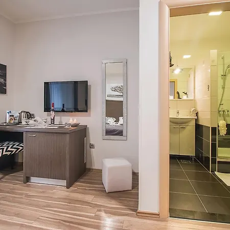 Center Ivona Apartment