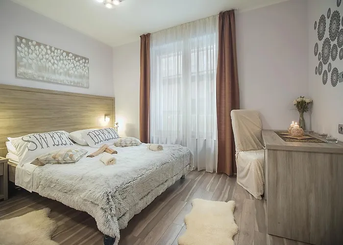 Center Ivona